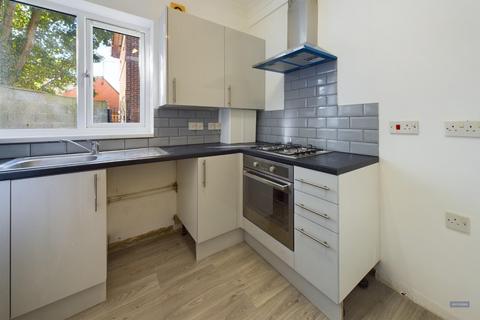 1 bedroom flat to rent, Roberts Road, Southampton