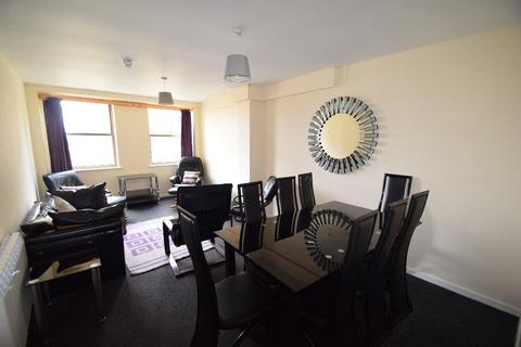 7 bedroom flat to rent, Delta House