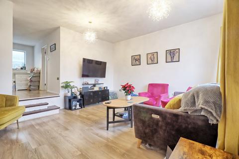 55 Boundary Road, Leigh-on-sea, SS9 5BP