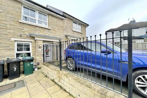 2 bedroom terraced house for sale, Fern Avenue, Bradford BD14