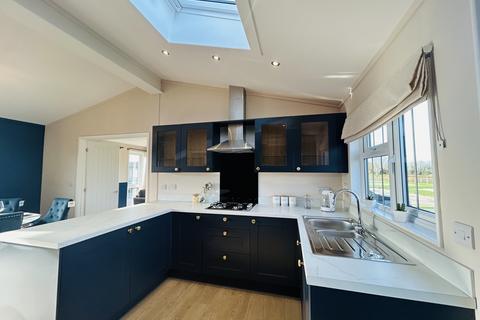 2 bedroom park home for sale, Broadway, Worcestershire, WR12
