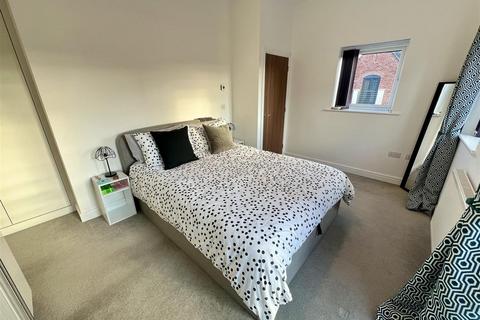 55 Argyle Close, Stourbridge, DY8 4XT