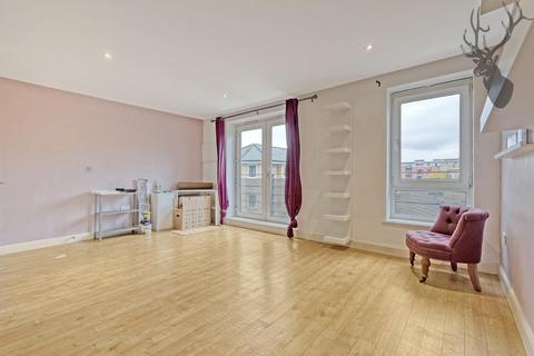 Flat 35, Rosegate House, 3 Hereford Road, London, E3 2FQ