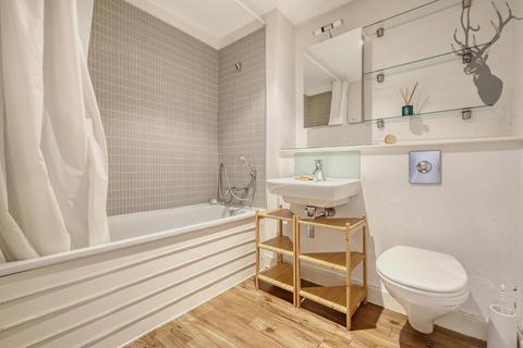 Flat 35, Rosegate House, 3 Hereford Road, London, E3 2FQ