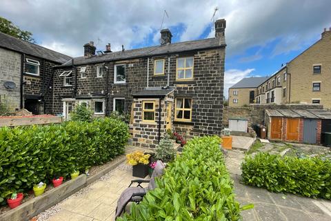 2 bedroom cottage for sale, The Green, Penistone