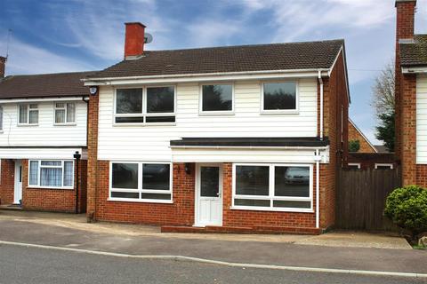 4 bedroom detached house for sale, The Spinney, Potters Bar EN6