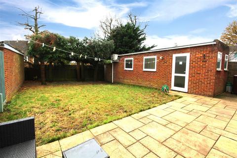 4 bedroom detached house for sale, The Spinney, Potters Bar EN6