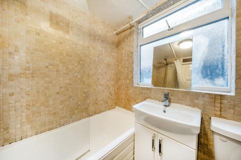 1 bedroom flat to rent, Marmont Road Peckham SE15