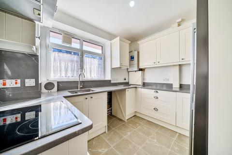 3 bedroom apartment for sale, Blackwall Lane, London