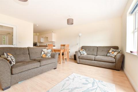 2 bedroom flat for sale, Landguard Manor Road, Shanklin, Isle of Wight