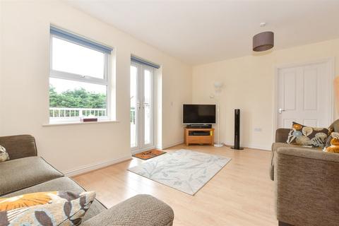 2 bedroom flat for sale, Landguard Manor Road, Shanklin, Isle of Wight