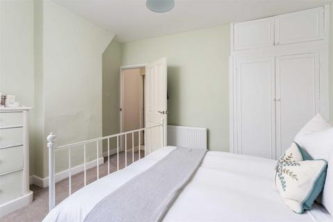 9 Ashfield Terrace, Harrogate, HG1 5ET