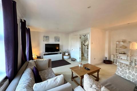 2 bedroom semi-detached house for sale, Ratton Road, Eastbourne, East Sussex, BN21