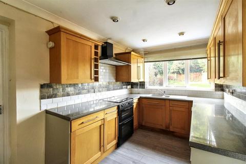 4 bedroom link detached house for sale, Ullswater Crescent, Bramcote, Nottingham