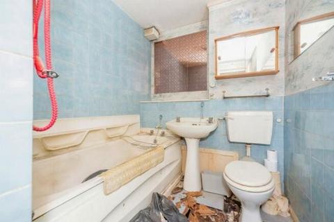 62 Foxglove Road, South Ockendon, RM15 6ET