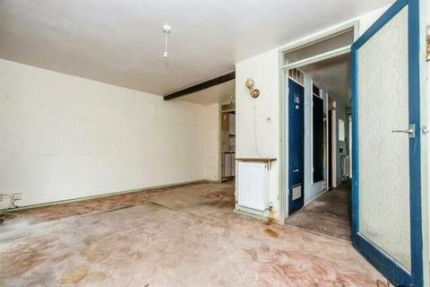 62 Foxglove Road, South Ockendon, RM15 6ET