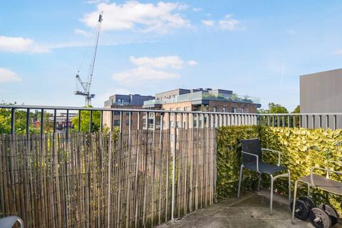 1 bedroom flat for sale, Neasden Lane, London, NW10