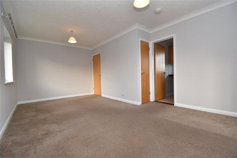 Studio to rent, Bugsby Way, Kesgrave, Ipswich, Suffolk, IP5