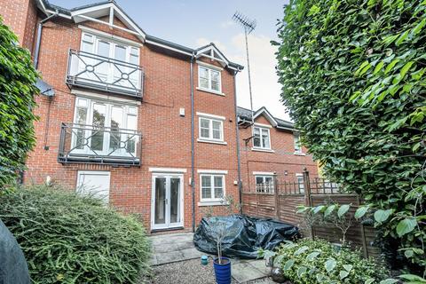 6 Imperial Place, Chislehurst, BR7 5QX