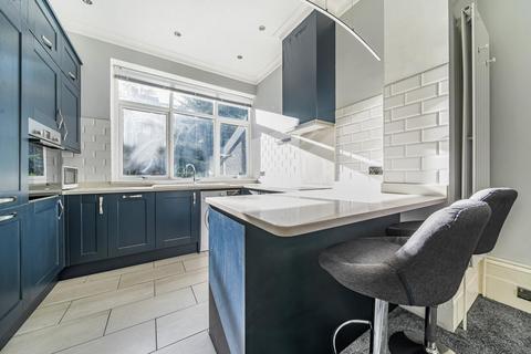 1 bedroom flat for sale, Holland Road, Holland Park, London, W14