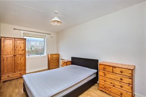 3 bedroom flat for sale, Queen's Park Court, Willowbrae, Edinburgh, EH8