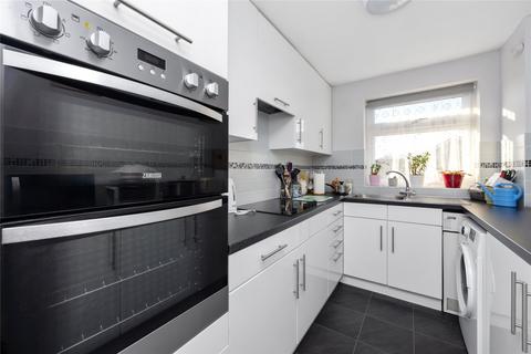 2 bedroom flat for sale, Chanctonbury Road, Rustington, Littlehampton, West Sussex, BN16