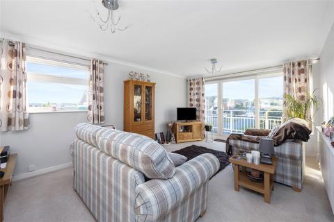 2 bedroom flat for sale, Chanctonbury Road, Rustington, Littlehampton, West Sussex, BN16