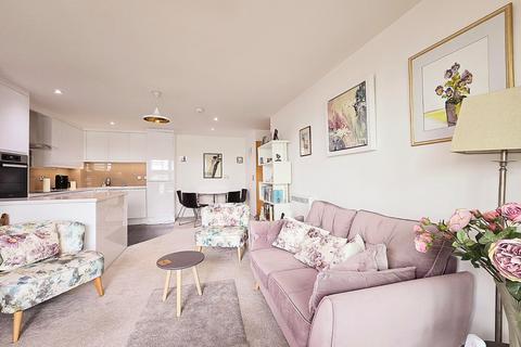 2 bedroom flat for sale, Rope Quays, Hampshire PO12