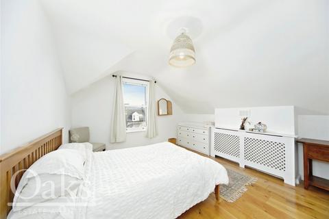 3 bedroom apartment for sale, Gleneagle Road, Streatham