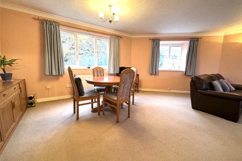 2 bedroom apartment for sale, Elm Court, Old Milton Road, New Milton, Hampshire, BH25