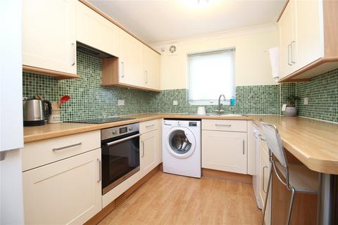 2 bedroom apartment for sale, Elm Court, Old Milton Road, New Milton, Hampshire, BH25