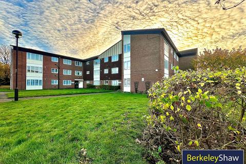 2 bedroom flat for sale, Dowhills Park, Liverpool