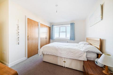 2 bedroom flat for sale, Windsor,  Berkshire,  SL4