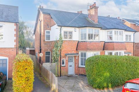 3 bedroom semi-detached house to rent, Knighton Church Road, Leicester LE2