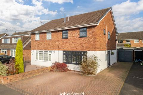 3 bedroom semi-detached house for sale, Ashdene Close, Kidderminster DY10