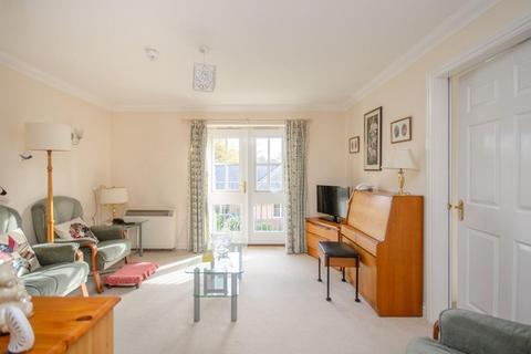 1 bedroom flat for sale, Hornbeam House, Woodland Court, Partridge Drive, Downend, Bristol, BS16  2RJ