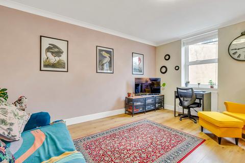 1 bedroom flat for sale, 29 High Street, Epsom KT17