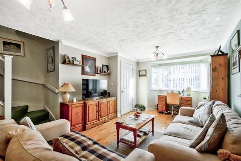 3 bedroom semi-detached house for sale, Elmcroft Avenue, Wanstead