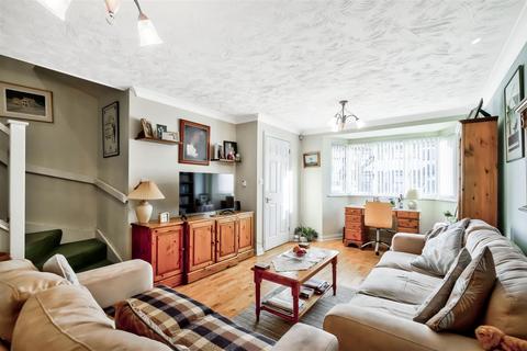 134 Elmcroft Avenue, London, E11 2DB