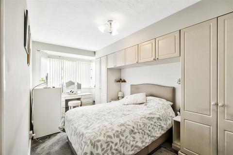 134 Elmcroft Avenue, London, E11 2DB