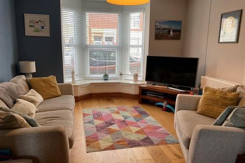 3 bedroom end of terrace house for sale, Farlington Road, Portsmouth, Hampshire