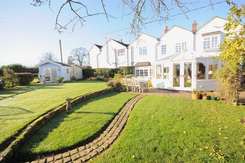 3 bedroom cottage for sale, Sandy Lane Cross Gate, Hilderstone, Stone