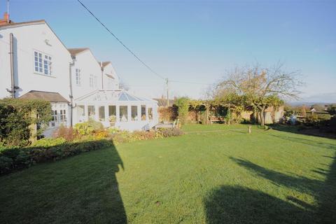 3 bedroom cottage for sale, Sandy Lane Cross Gate, Hilderstone, Stone