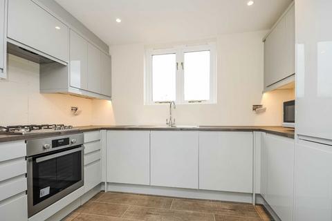 3 bedroom flat for sale, Earlsfield Road, London SW18