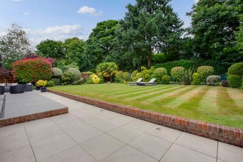 80 Gregories Road, Beaconsfield, HP9 1HL
