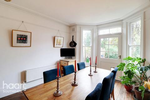 5 bedroom semi-detached house for sale, Lakeside Road, London