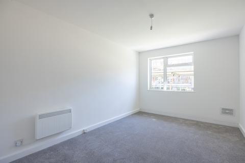 2 bedroom flat to rent, Beach Road, St. Helier, Jersey