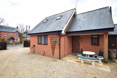 undefined, ALL INCLUSIVE & FURNISHED -School Lane, Naseby, Northampton