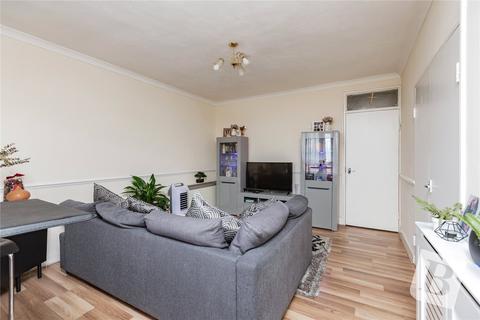 3 bedroom apartment for sale, Kershaw Road, Dagenham, RM10