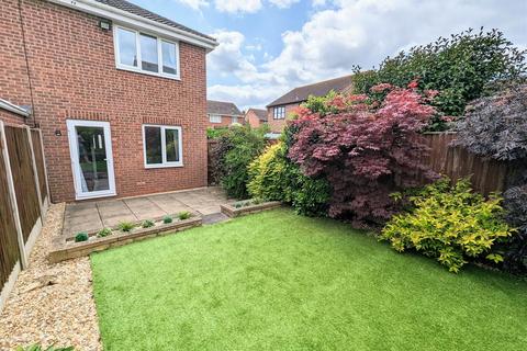 2 bedroom end of terrace house for sale, Moore Close, Claypole, Newark